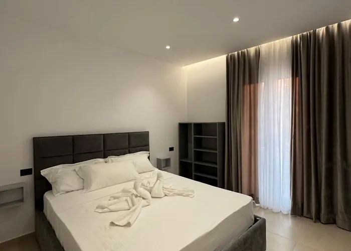 Konukevi Giovanni Dıraç